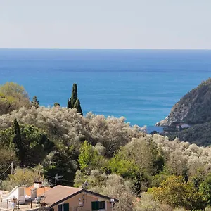 Portico , Moneglia Italia